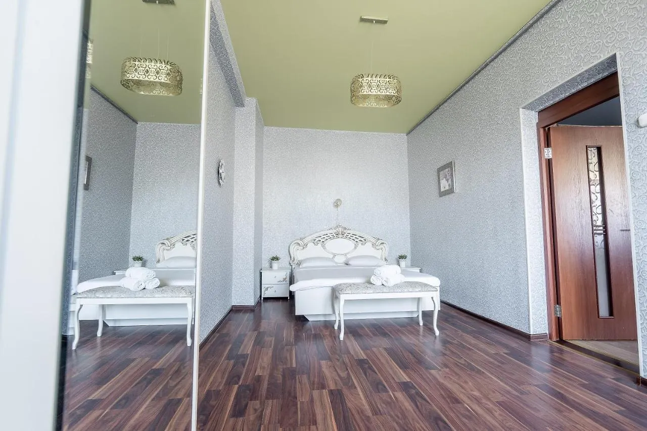 33 Apartments