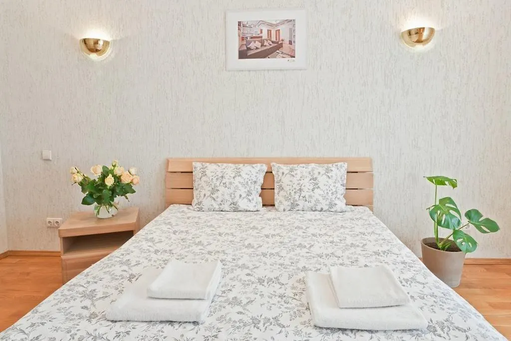 33 Apartments