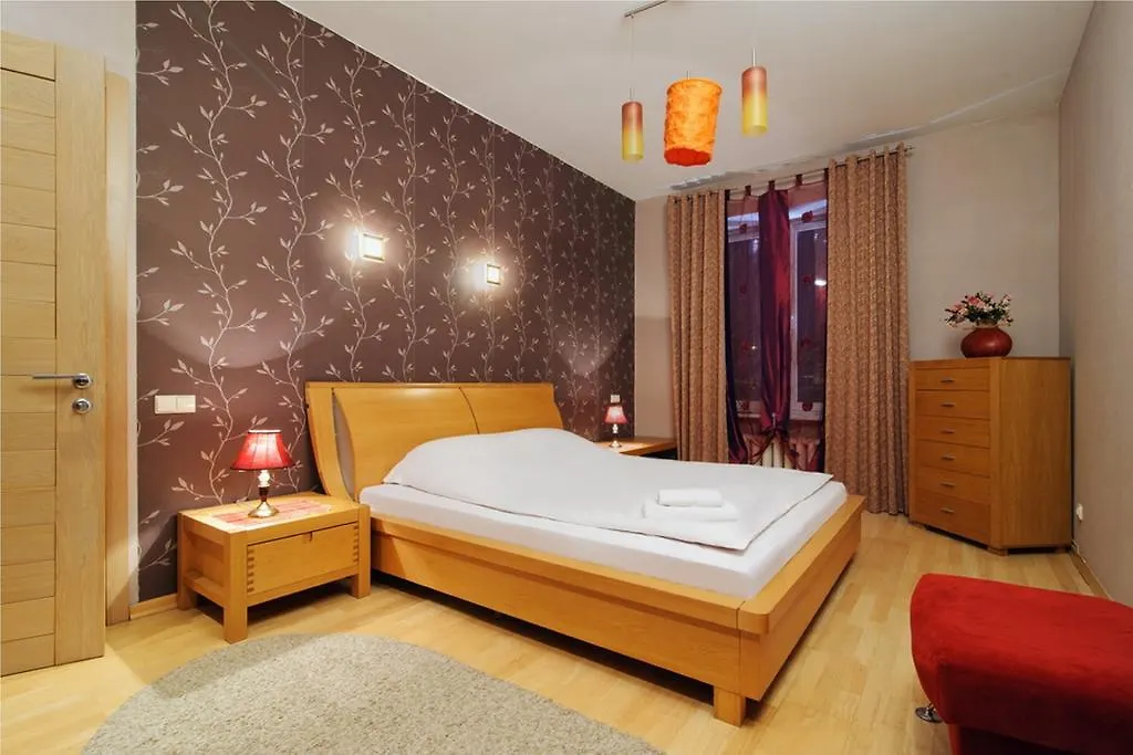33 Apartments