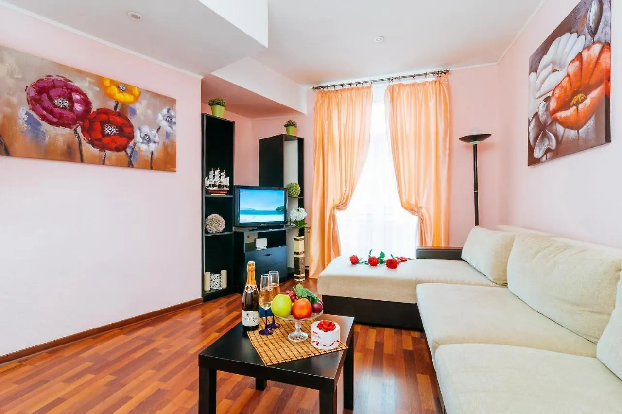 33 Apartments